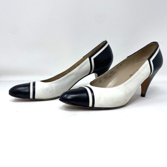 Salvatore Ferragamo Navy & White Spectator Pumps Heels size 9‎ AA - Picture 1 of 7